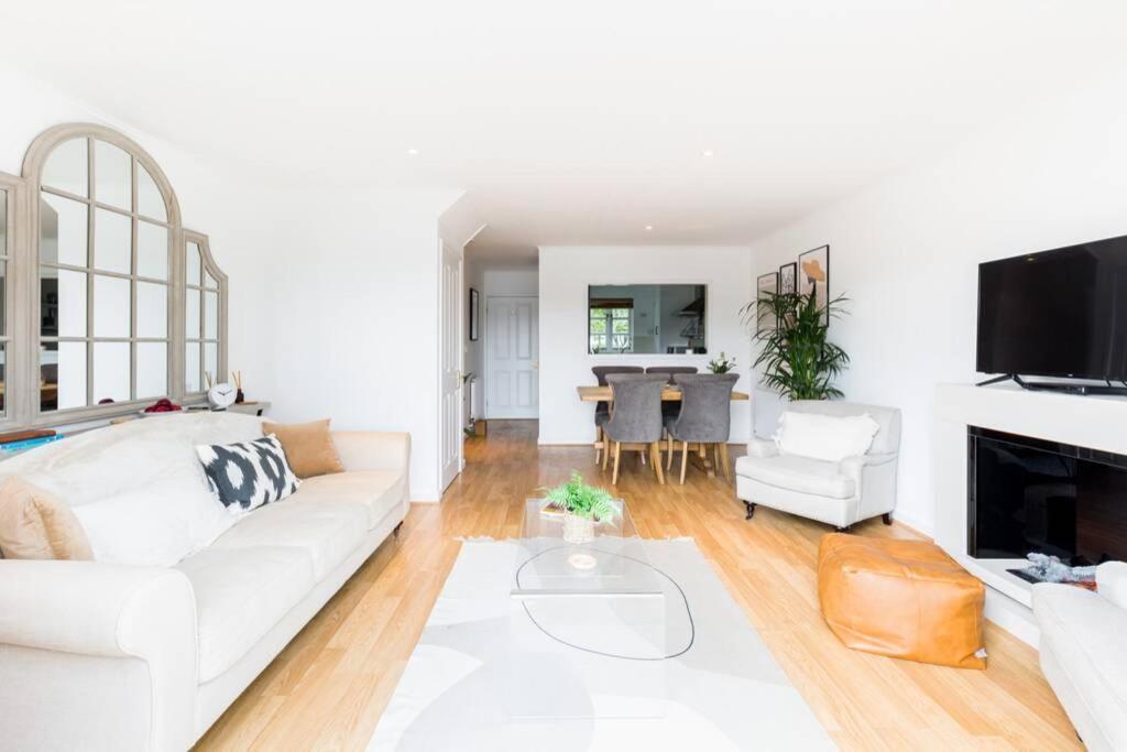 Broadway - Windrush Ferienhaus *